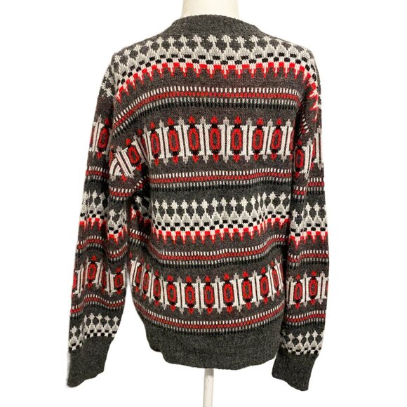Stunning Orlon Campus Vintage Sweater in Gray and Red - Picture 2 of 7